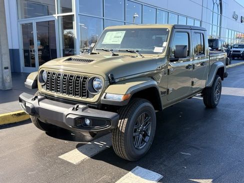 New 2026 Jeep Gladiator Sport image 4