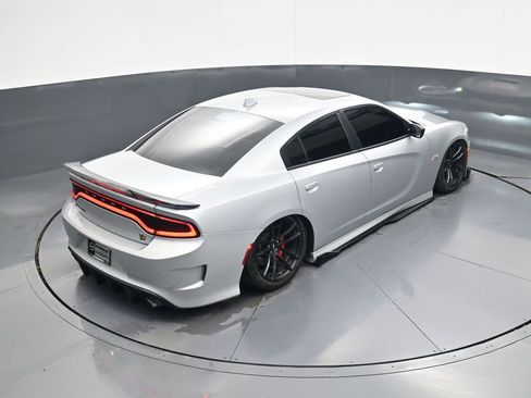 Used 2023 Dodge Charger Scat Pack w/ Dynamics Package image 33