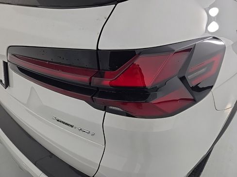 Certified 2024 BMW X5 xDrive40i w/ Premium Package image 9