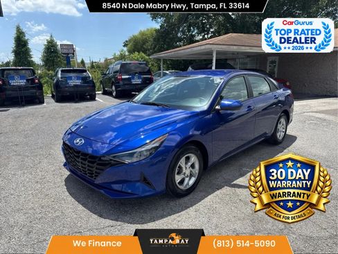 Used 2021 Hyundai Elantra SE FWD image 1