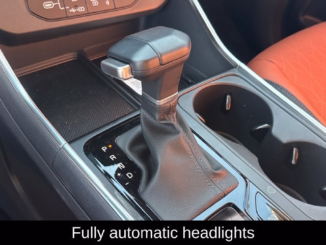 Certified 2026 Kia Carnival EX FWD image 22