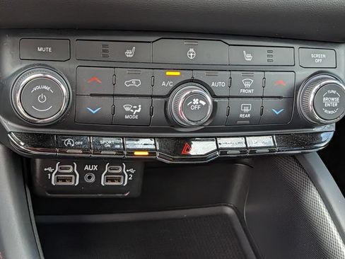 Used 2026 Dodge Durango GT AWD/4WD image 16