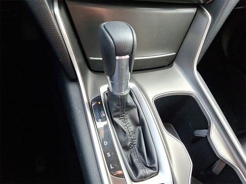 Used 2019 Honda Accord LX image 16