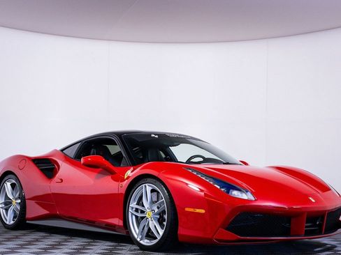 Certified 2016 Ferrari 488 GTB image 3