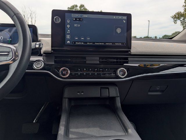 Used 2024 Honda Prologue EX image 18