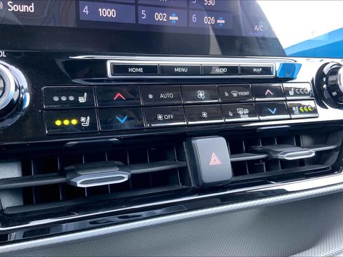 Used 2020 Toyota Highlander Platinum AWD/4WD image 86
