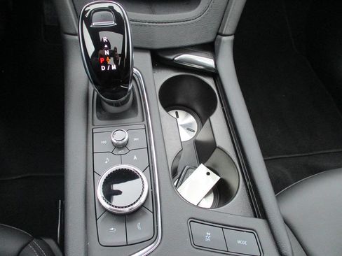 Used 2024 Cadillac XT5 Premium Luxury image 23