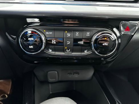 New 2026 Chevrolet Trax LT w/ Driver Confidence Package FWD image 24