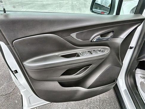 Certified 2022 Buick Encore Preferred w/ Safety Package image 21