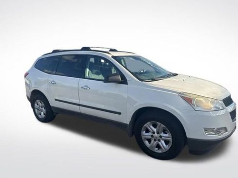 Used 2012 Chevrolet Traverse LS image 9