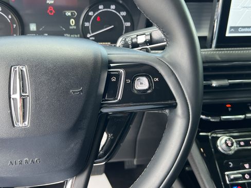 Certified 2020 Lincoln Corsair FWD image 12