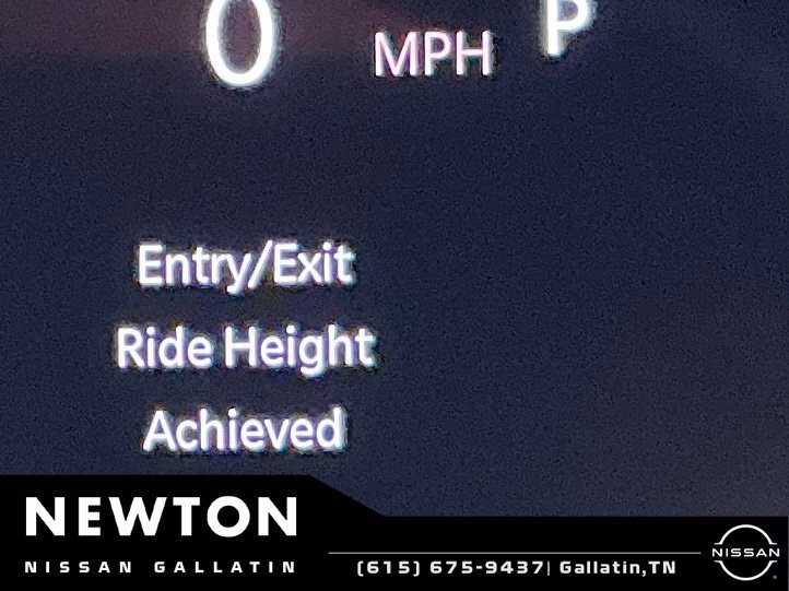 Used 2024 Jeep Grand Cherokee L Summit w/ High Altitude Package AWD/4WD image 23