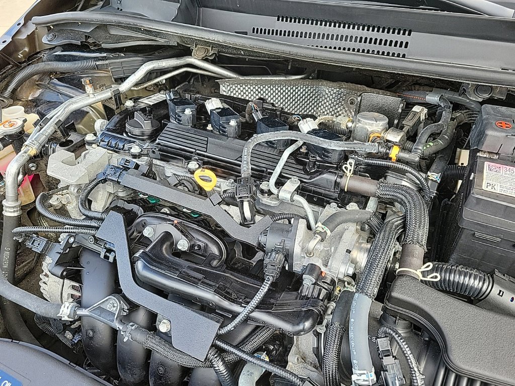Used 2024 Toyota Corolla LE FWD image 31