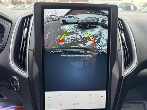 Used 2024 Ford Edge SE image 14
