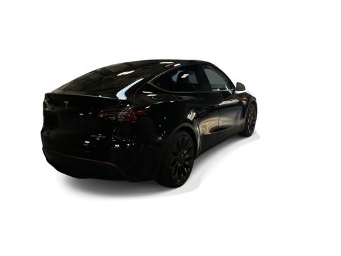 Certified 2023 Tesla Model Y Performance AWD/4WD image 6