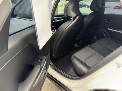 Used 2025 Kia K4 GT-Line w/ GT-Line Sunroof Package FWD image 14