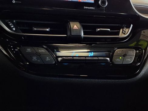Used 2020 Toyota C-HR Limited FWD image 20