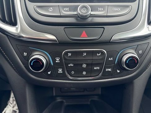 Used 2020 Chevrolet Equinox Premier AWD/4WD image 36