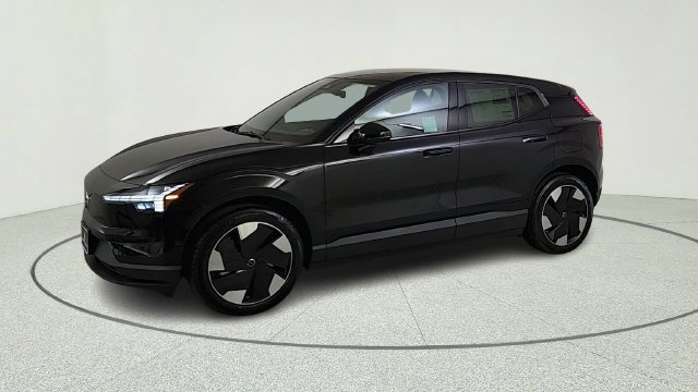 New 2026 Volvo EX30 Ultra w/ Protection Package AWD/4WD image 3
