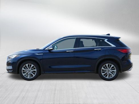 Used 2025 INFINITI QX50 Luxe AWD/4WD image 3