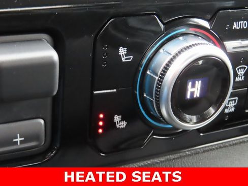 Used 2025 GMC Sierra 1500 Elevation image 4