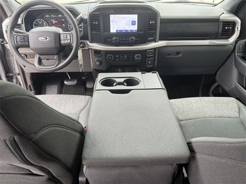 Used 2023 Ford F150 XLT image 27