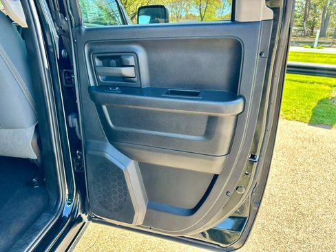 Used 2015 RAM 1500 Tradesman w/ Popular Equipment Group AWD/4WD image 19