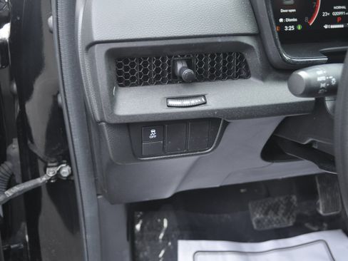 Certified 2023 Honda CR-V EX image 17