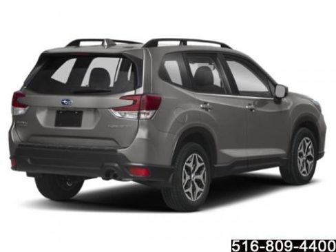 Used 2020 Subaru Forester Premium image 2