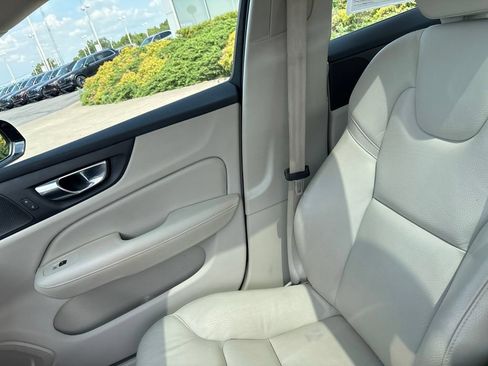 Certified 2023 Volvo S60 B5 Plus w/ Climate Package FWD image 28