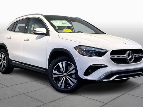 New 2026 Mercedes-Benz GLA 250 4MATIC image 19