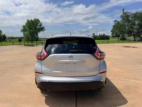 Used 2016 Nissan Murano S FWD image 6