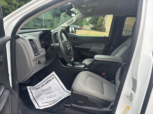 Used 2020 GMC Canyon W/T RWD image 14