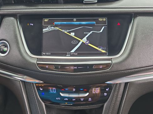 Used 2018 Cadillac XT5 Premium Luxury FWD image 22