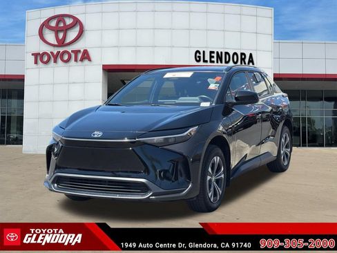 Certified 2025 Toyota bZ4X FWD w/ Weather Package image 4