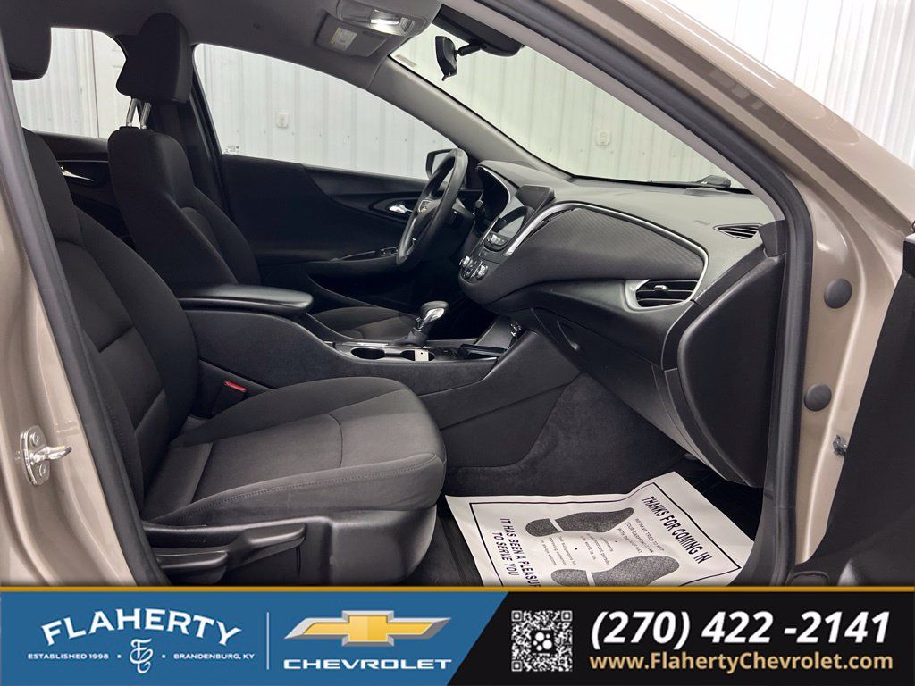 Used 2022 Chevrolet Malibu LS FWD image 15