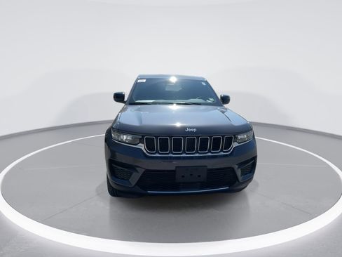 New 2025 Jeep Grand Cherokee Laredo X image 4