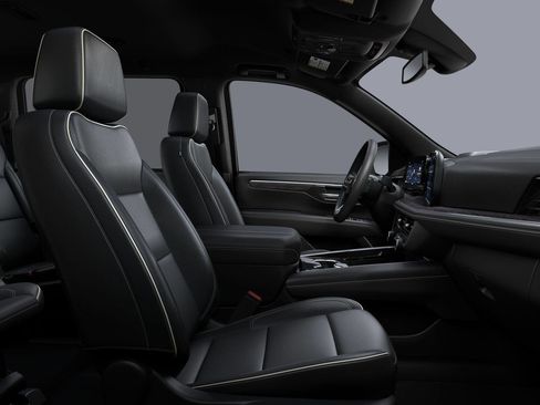 New 2025 Chevrolet Suburban Premier image 46