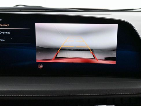 Used 2025 Cadillac XT4 Premium Luxury image 22