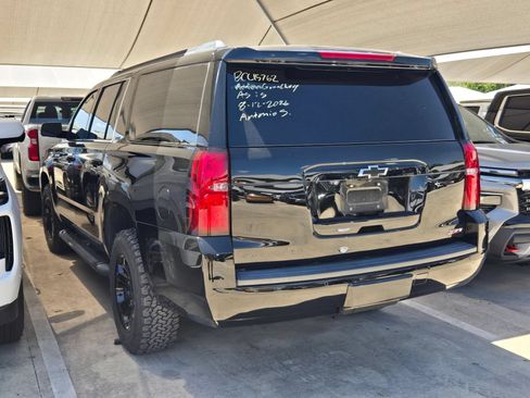 Used 2019 Chevrolet Suburban LT AWD/4WD image 4