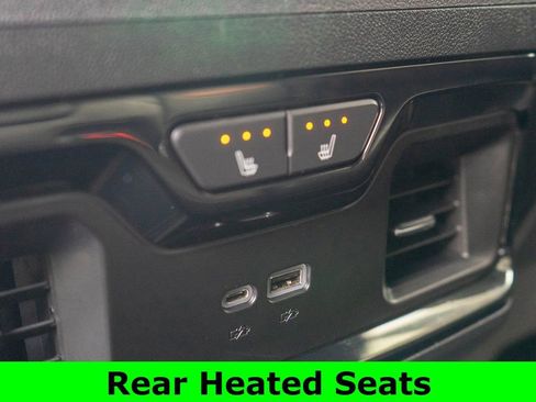 Used 2024 GMC Sierra 1500 AT4 w/ AT4 Preferred Package AWD/4WD image 9