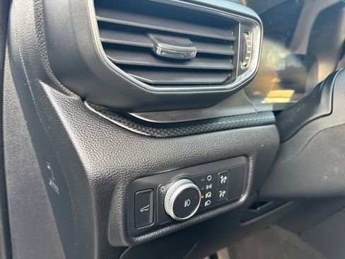 Used 2020 Ford Explorer ST image 22