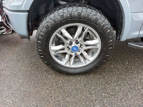 Used 2020 Ford F150 XLT w/ Equipment Group 302A Luxury AWD/4WD image 33