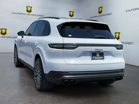 Used 2023 Porsche Cayenne Platinum Edition AWD/4WD image 7