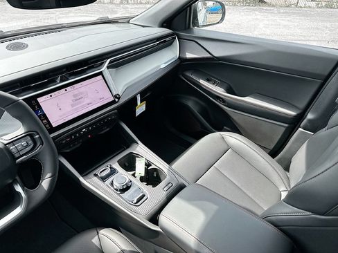 New 2026 Jeep Cherokee Limited AWD/4WD image 30