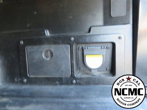 Used 2021 Toyota Tacoma TRD Sport image 11