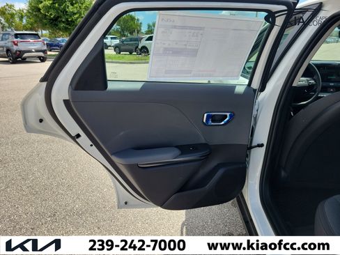 New 2026 Kia K4 FWD image 13