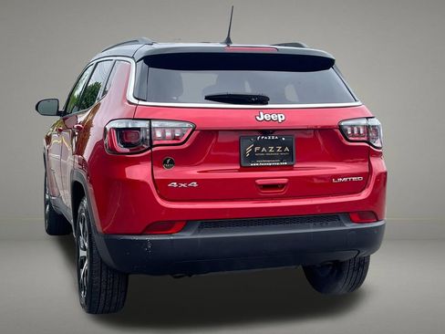 Used 2025 Jeep Compass Limited AWD/4WD image 3