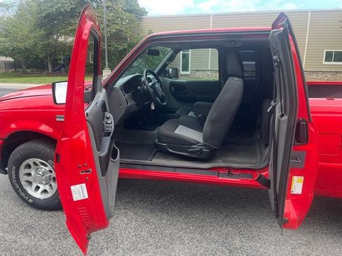 Used 2011 Ford Ranger XLT AWD/4WD image 5