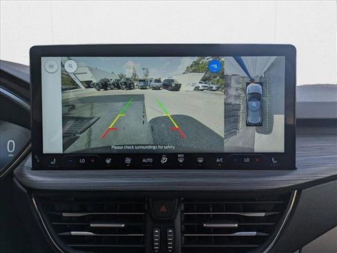 New 2025 Ford Escape SE w/ PHEV Premium Package image 11